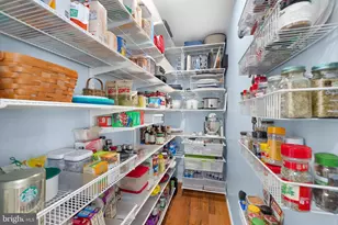 9616 Oakington Dr, Fairfax Station, VA 22039 - Photo 25