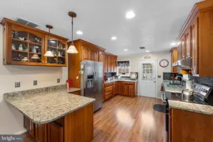 14917 Compton Rd, Centreville, VA 20121 - Photo 5