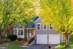 3919 Bokel Dr, Chantilly, VA 20151 - Photo 3