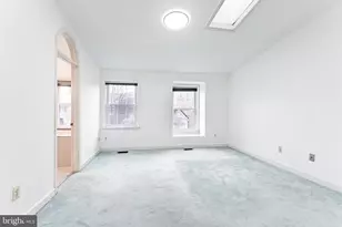 8031 Merry Oaks Ct, Vienna, VA 22182 - Photo 41