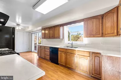 6219 Thornwood Drive, Alexandria, VA 22310 - Photo 11