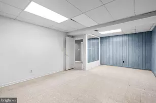 6219 Thornwood Dr, Alexandria, VA 22310 - Photo 37