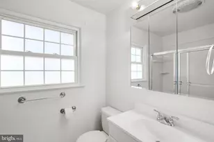 6219 Thornwood Dr, Alexandria, VA 22310 - Photo 25