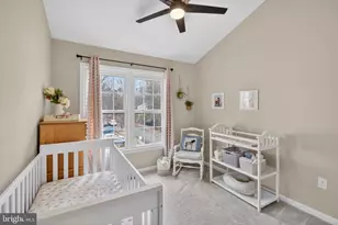 5920 Baron Kent Ln, Centreville, VA 20120 - Photo 11