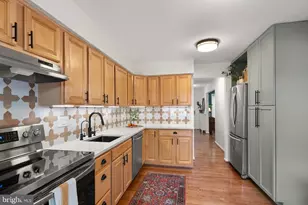 9607 Lake Braddock Dr, Burke, VA 22015 - Photo 17