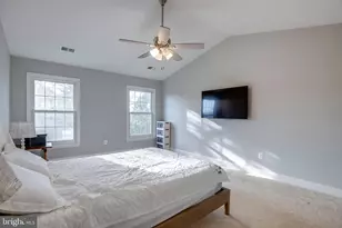 5410 Pachysandra Ln, Centreville, VA 20120 - Photo 37