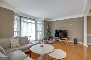 5410 Pachysandra Ln, Centreville, VA 20120 - Photo 11