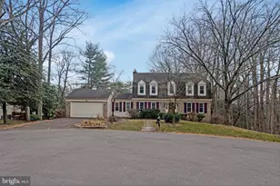 1215 Delta Glen Ct, Vienna, VA 22182 - Photo 1