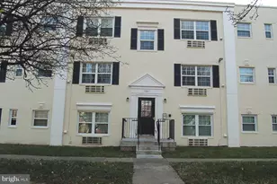 2237 Farrington Ave, Alexandria, VA 22303 - Photo 1
