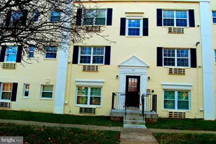 2237 Farrington Ave, Alexandria, VA 22303 - Photo 3