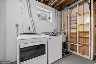 7819 Freehollow Dr, Falls Church, VA 22042 - Photo 37