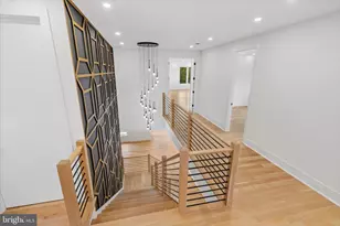 1832 Pimmit Dr, Falls Church, VA 22043 - Photo 11