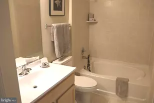 3820 Lightfoot St, Chantilly, VA 20151 - Photo 13