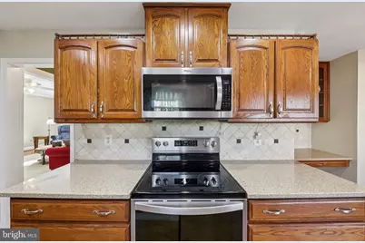 5404 Francy Adams Court, Fairfax, VA 22032 - Photo 17