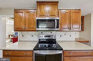 5404 Francy Adams Ct, Fairfax, VA 22032 - Photo 17