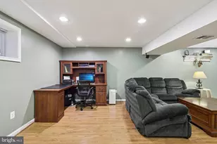 5404 Francy Adams Ct, Fairfax, VA 22032 - Photo 33