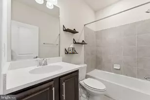 13331 Launders St, Herndon, VA 20171 - Photo 19