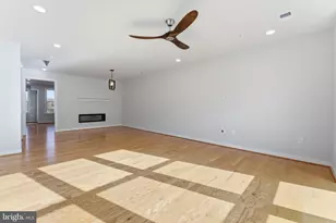 13331 Launders St, Herndon, VA 20171 - Photo 3