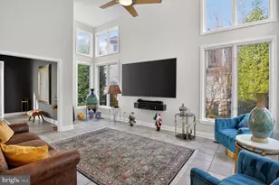 11300 Water Pointe Cir, Reston, VA 20194 - Photo 9