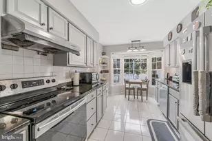 4089 Championship Ct, Annandale, VA 22003 - Photo 17