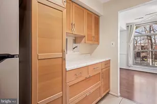 3356 Woodburn Rd, Annandale, VA 22003 - Photo 19