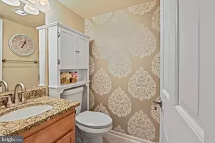 7720 Tremayne Pl, McLean, VA 22102 - Photo 11