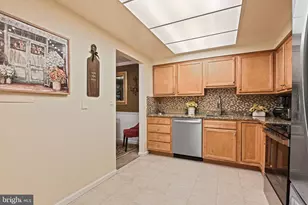 7720 Tremayne Pl, McLean, VA 22102 - Photo 7