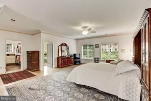 914 Helga Pl, McLean, VA 22102 - Photo 35