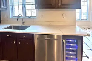 914 Helga Pl, McLean, VA 22102 - Photo 13