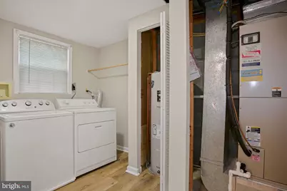 1539 Woodcrest Drive, Reston, VA 20194 - Photo 27