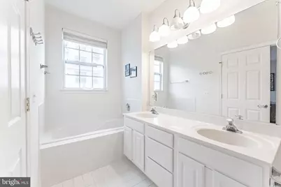 11575 Cavalier Landing Court #301, Fairfax, VA 22030 - Photo 23