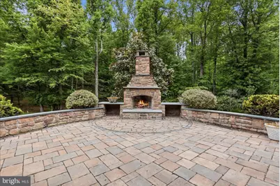10105 Walker Lake Drive, Great Falls, VA 22066 - Photo 99