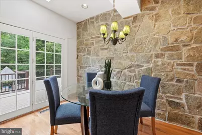 10105 Walker Lake Drive, Great Falls, VA 22066 - Photo 33