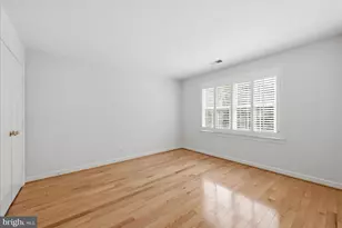 10105 Walker Lake Dr, Great Falls, VA 22066 - Photo 73