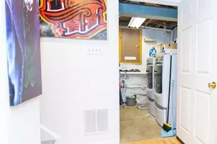 2323 Rosedown Dr, Reston, VA 20191 - Photo 37