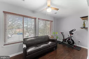 2806 Lee Oaks Pl, Falls Church, VA 22046 - Photo 15