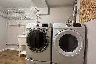 6731 Crest Pl, Falls Church, VA 22046 - Photo 13