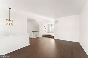 6001 Little Brook Ct, Clifton, VA 20124 - Photo 11