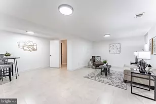 6020 Forrest Hollow Ln, Springfield, VA 22152 - Photo 15