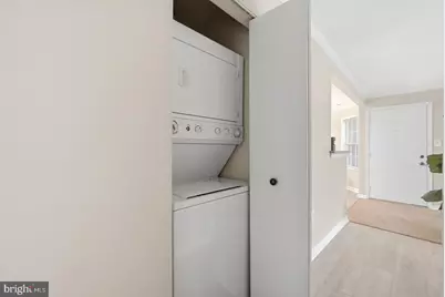 6917 Victoria Drive #E, Alexandria, VA 22310 - Photo 13