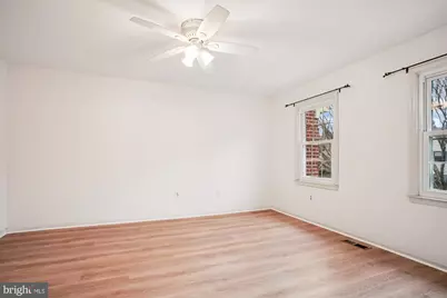 2816 Kelly Square, Vienna, VA 22181 - Photo 37