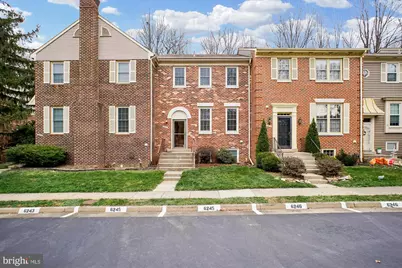 2816 Kelly Square, Vienna, VA 22181 - Photo 3