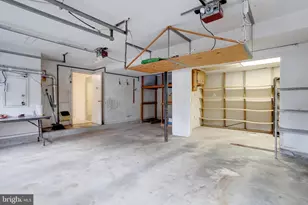 9018 Hamilton Dr, Fairfax, VA 22031 - Photo 39