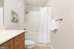 12933 Centre Park Cir, Herndon, VA 20171 - Photo 15