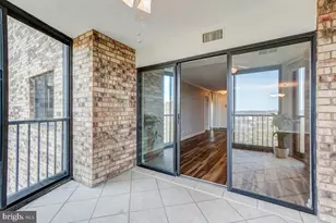 5902 Mt Eagle Dr, Alexandria, VA 22303 - Photo 7