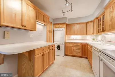 5902 Mount Eagle Drive #1501, Alexandria, VA 22303 - Photo 13