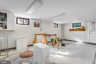 8230 Gregory Dr, Alexandria, VA 22309 - Photo 5