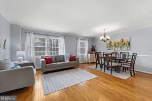 14839 Maidstone Ct, Centreville, VA 20120 - Photo 3