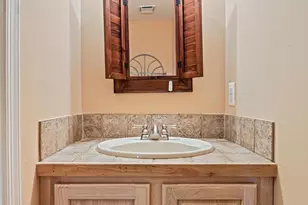 10509 Dunn Meadow Rd, Vienna, VA 22182 - Photo 51