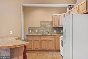 10509 Dunn Meadow Rd, Vienna, VA 22182 - Photo 53